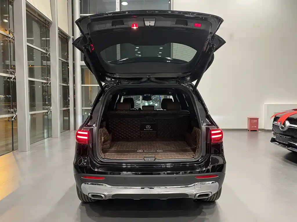 Mercedes-Benz GLB 2024 facelift GLB 220 dynamic model купить на сайте DeffCars
