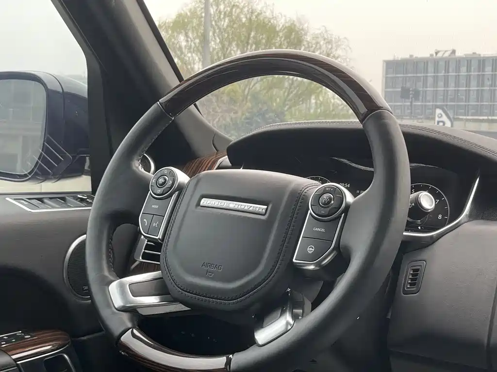 Range Rover 2017 3.0 SC V6 Vogue купить на сайте DeffCars