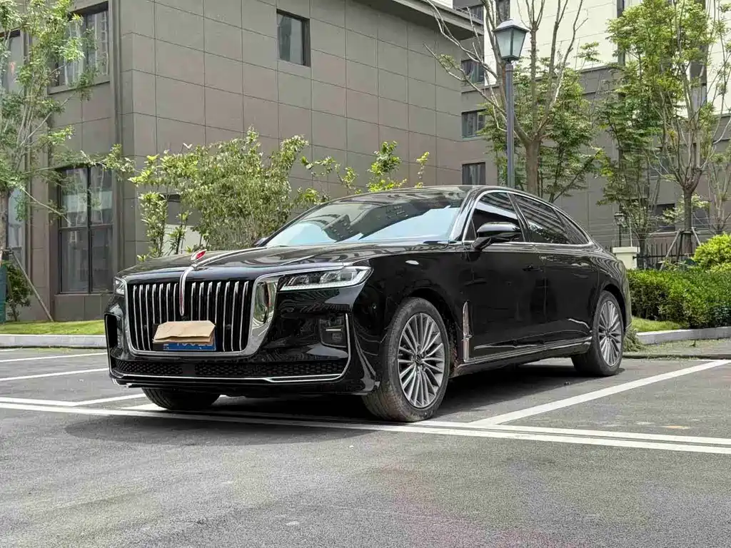 Hongqi H9 2022 2.0T Zhilianqi Chang Edition купить на сайте DeffCars