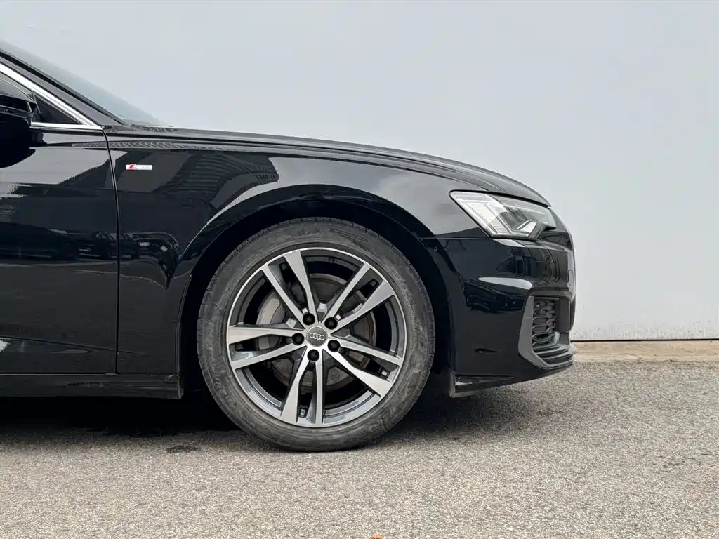 Audi A6L 2021 45 TFSI Premium Dynamic Model купить на сайте DeffCars