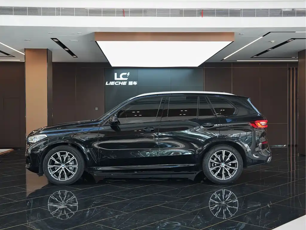 BMW X5 imported 2021 xDrive40i M sports package купить на сайте DeffCars