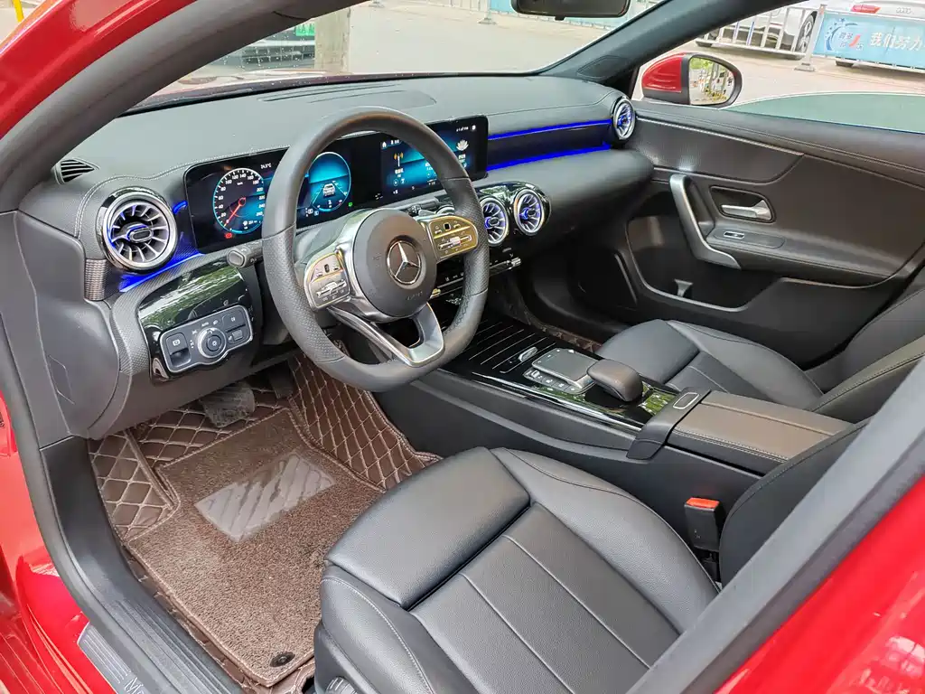 Mercedes-Benz A-Class 2022 A 200 L Sports Sedan Dynamic Type купить на сайте DeffCars