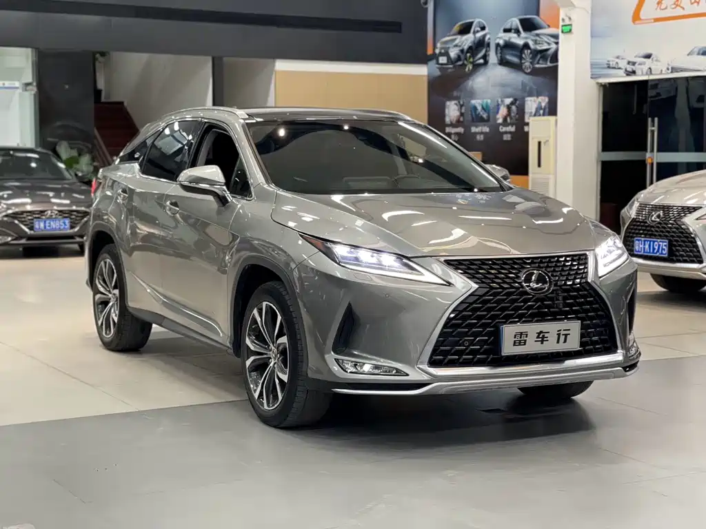 Lexus RX 2020 facelift 300 four-wheel drive elegant version купить на сайте DeffCars
