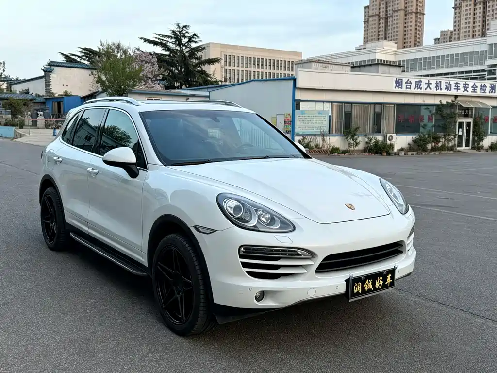 Cayenne 2014 Cayenne Platinum Edition 3.0T купить на сайте DeffCars