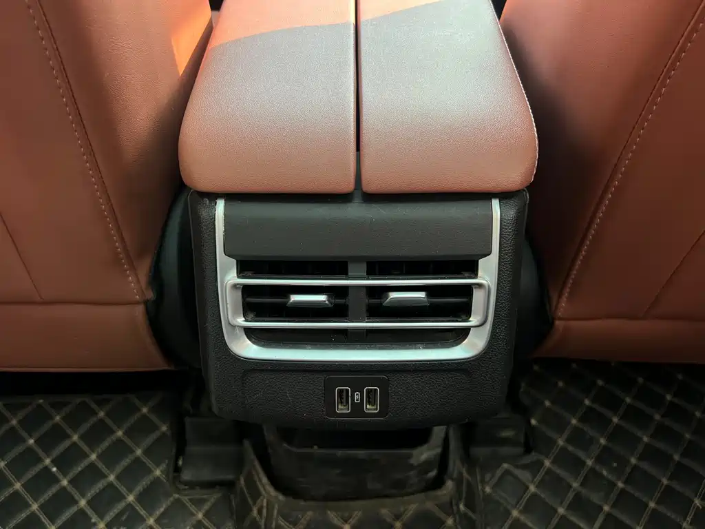 Changan CS75PLUS 2023 third generation 1.5T automatic premium model купить на сайте DeffCars