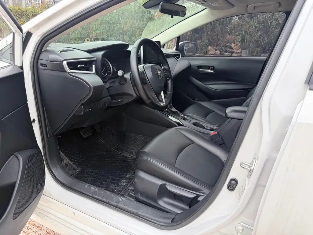 Corolla 2021 1.2T S-CVT Pioneer Edition купить на сайте DeffCars