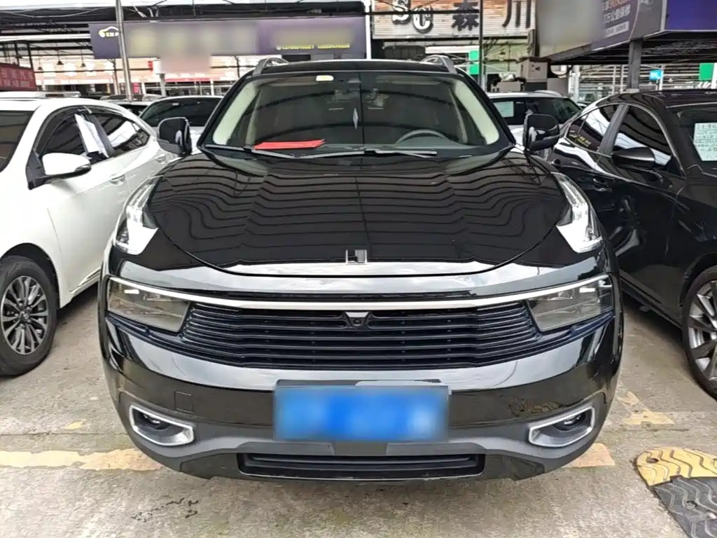 Lynk & Co 01 2019 2.0T two-wheel drive Pro version National VI купить на сайте DeffCars