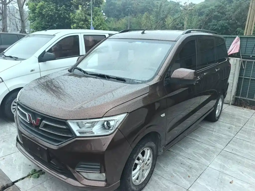 Hongguang 2018 1.5L S Standard L2B купить на сайте DeffCars