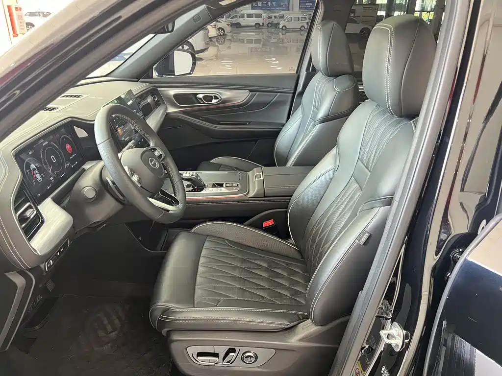 Trumpchi GS8 2022 Pilot Series 2.0TGDI 2WD Luxury Connected Edition (seven seats) купить на сайте DeffCars