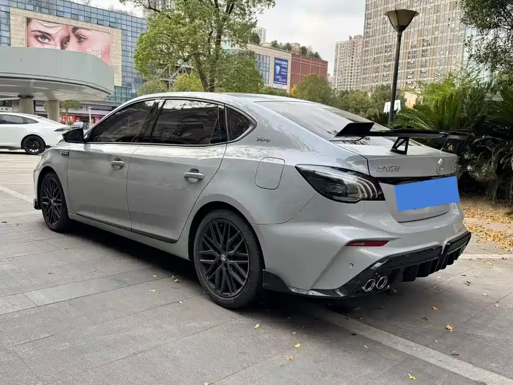 MG6 2023 1.5T XLINE Shark Hunting Edition купить на сайте DeffCars