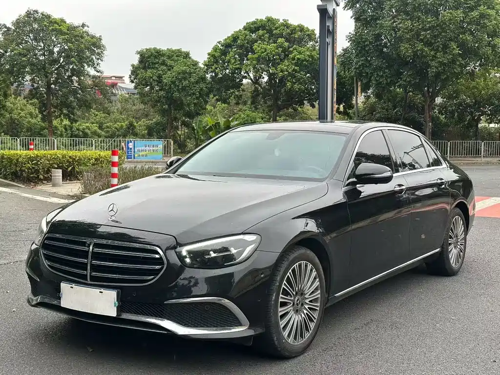 Mercedes-Benz E-Class 2023 E 300 L Luxury Model купить на сайте DeffCars