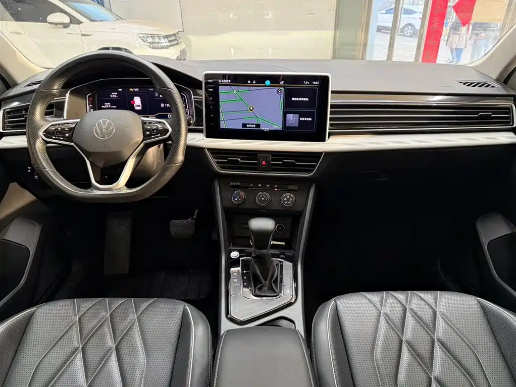 Tiguan L 2023 280TSI automatic two-wheel drive Chaochuang limited edition купить на сайте DeffCars