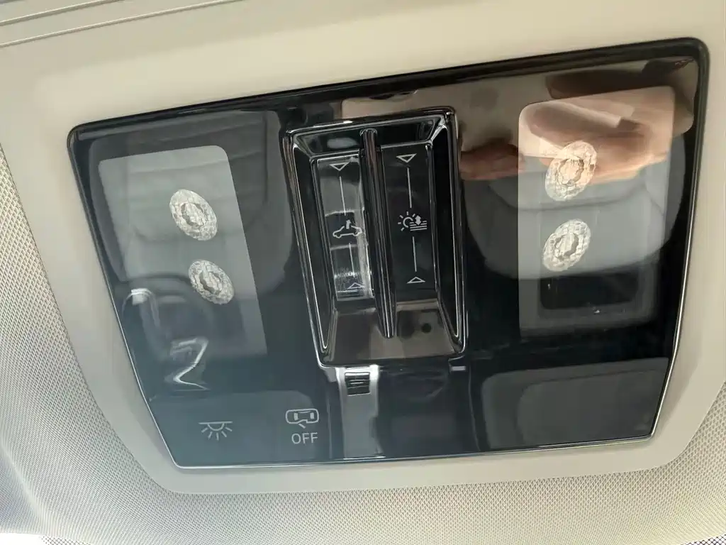 Lanxun 2023 330TSI Luxury Touring Edition купить на сайте DeffCars