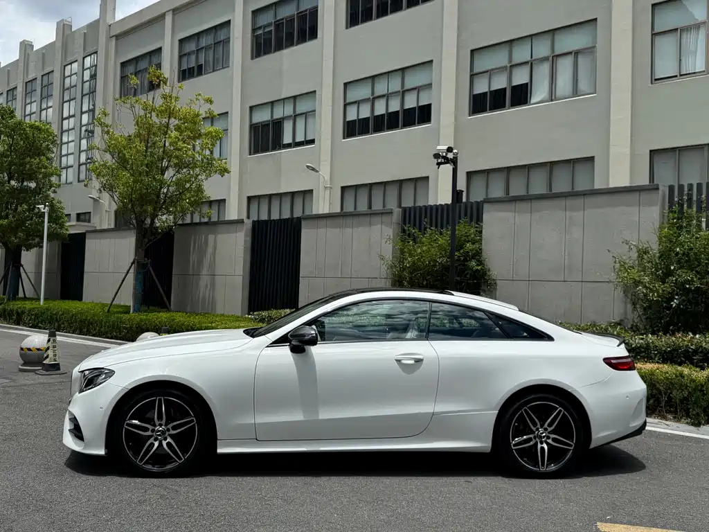 Mercedes-Benz E-Class Imported 2019 E 200 4MATIC Coupe купить на сайте DeffCars
