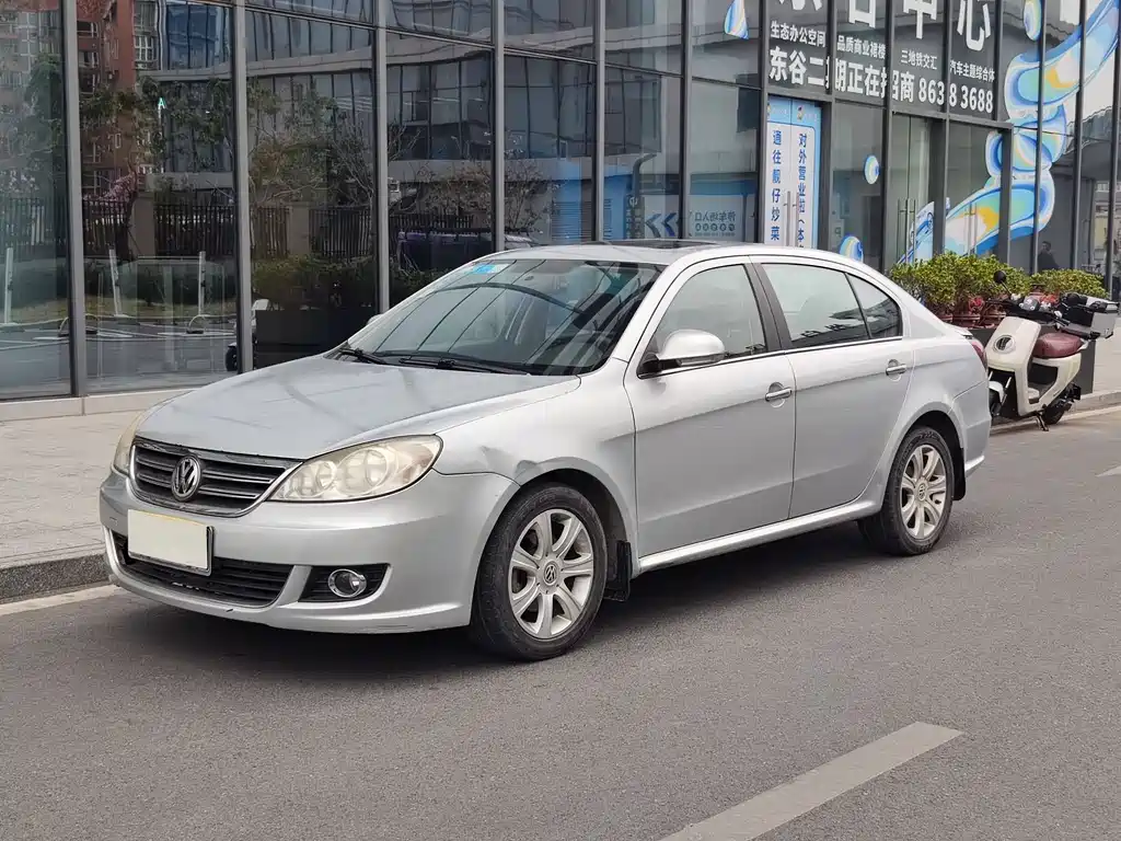 Lavida 2011 1.4TSI Manual Premium Edition купить на сайте DeffCars