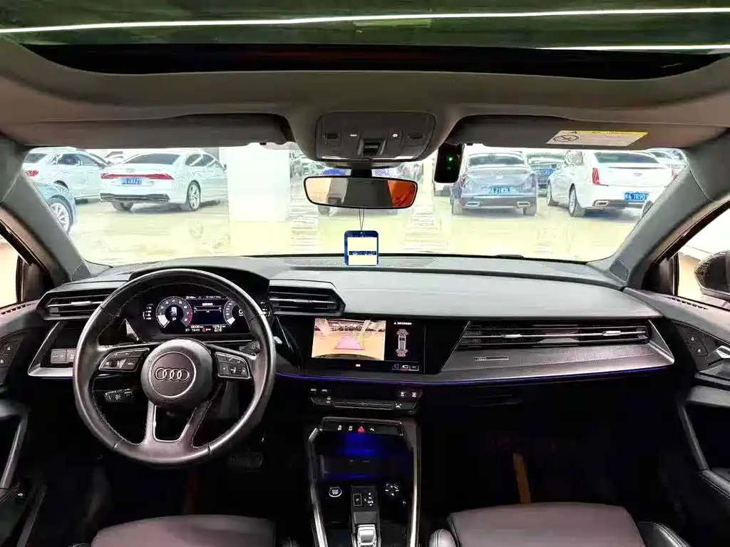 Audi A3 2023 facelift Sportback 35 TFSI stylish and sporty купить на сайте DeffCars