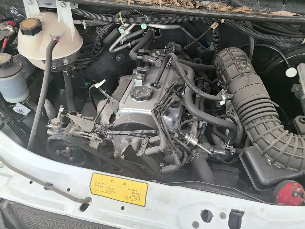 Classic Transit 2016 2.4L gasoline long-axle 6-seater high-roof multi-purpose vehicle 4G69S4N купить на сайте DeffCars