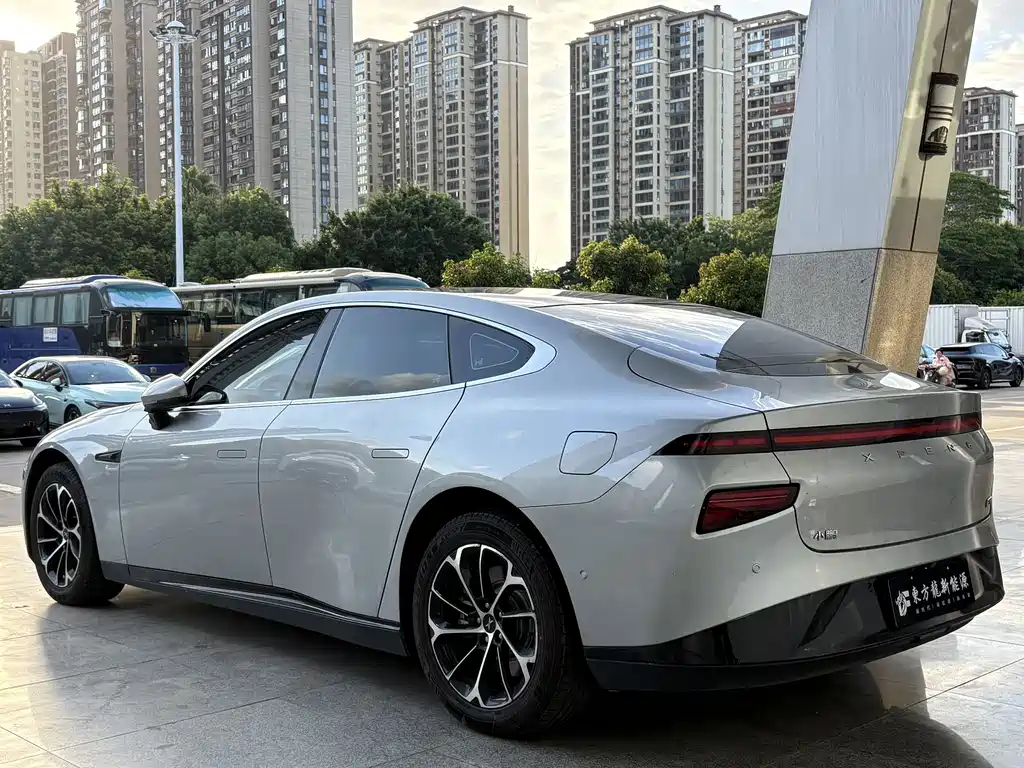 XPeng P7 2020 Model 670E купить на сайте DeffCars