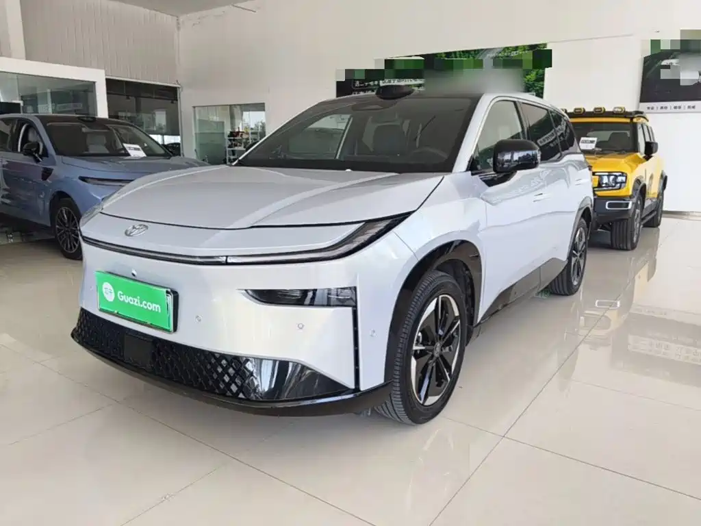 Platinum 3X 2025 520 Pro lidar version купить на сайте DeffCars