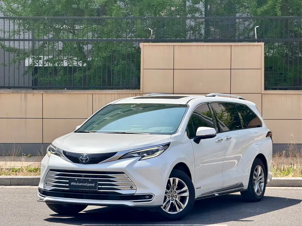 SIENNA 2021 2.5L Hybrid Platinum Edition купить на сайте DeffCars