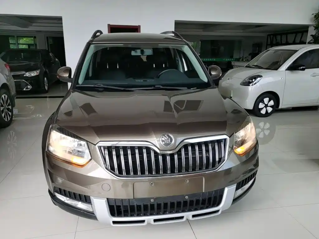 Yeti 2014 1.8TSI DSG Polar Edition купить на сайте DeffCars