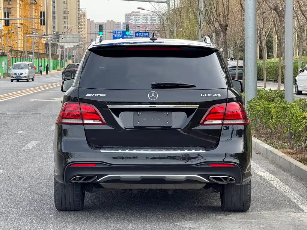 Mercedes-Benz GLE AMG 2017 AMG GLE 43 4MATIC купить на сайте DeffCars