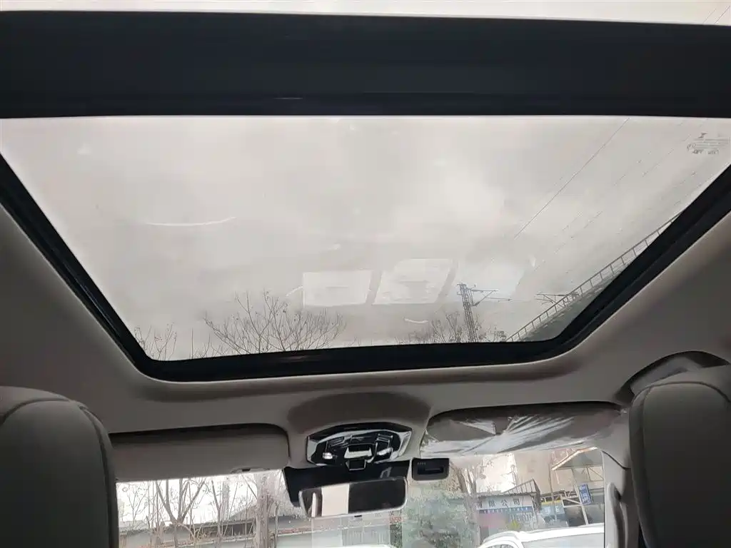 Jietu Traveler 2023 2.0T four-wheel drive conquers купить на сайте DeffCars