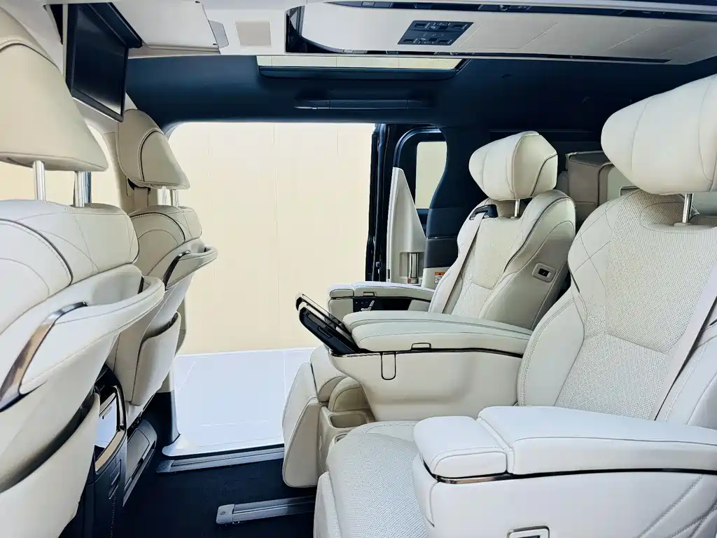 Wilfa 2024 Crown Dual Engine 2.5L Supreme Executive Edition купить на сайте DeffCars