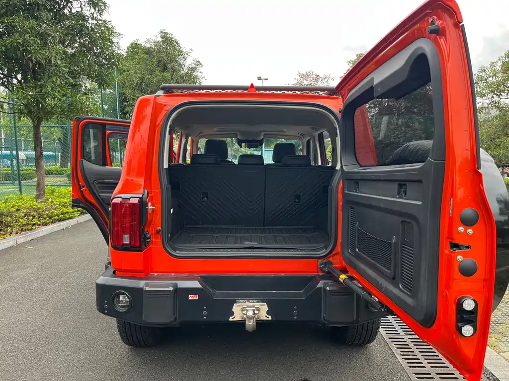 Tank 300 2021 Off-Road Version 2.0T Conqueror купить на сайте DeffCars