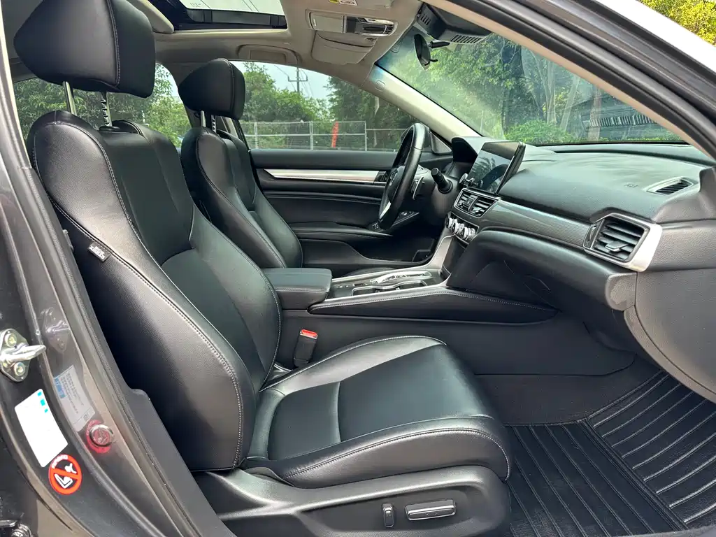 Accord 2022 Sharp Hybrid 2.0L Sharp Collar Edition купить на сайте DeffCars