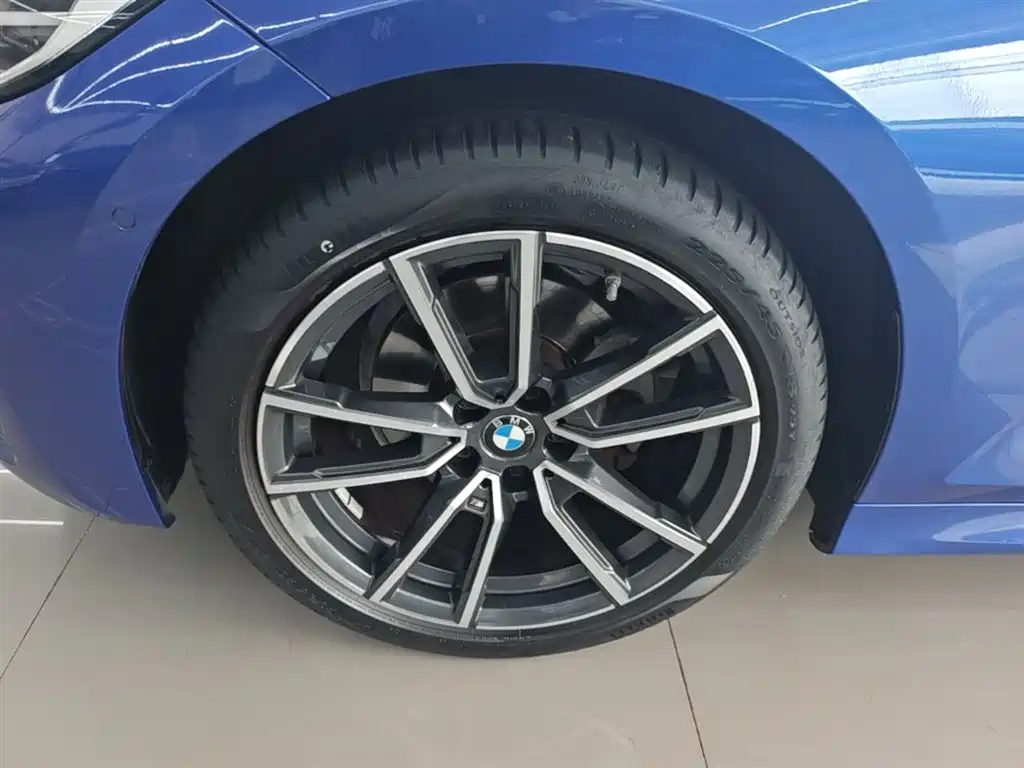 BMW 3 Series 2021 Facelift 2 325Li M Sports Package купить на сайте DeffCars