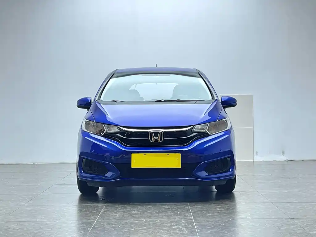 Fit 2018 1.5L CVT Comfort Edition купить на сайте DeffCars