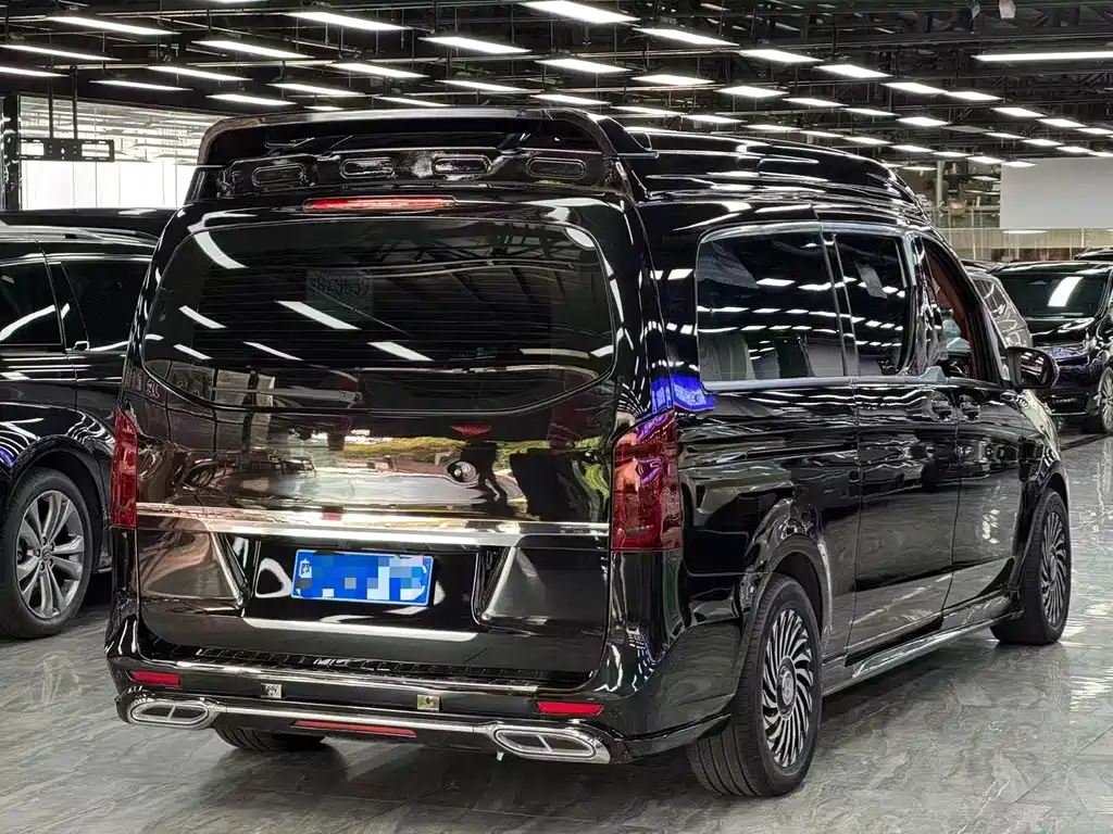 Vito 2023 2.0T Business Edition 7 seats купить на сайте DeffCars