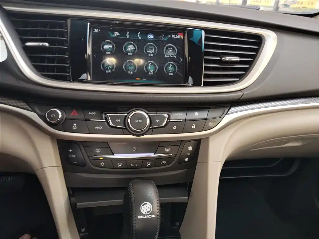 Yinglang 2019 15T dual-clutch interconnected elite model National VI купить на сайте DeffCars