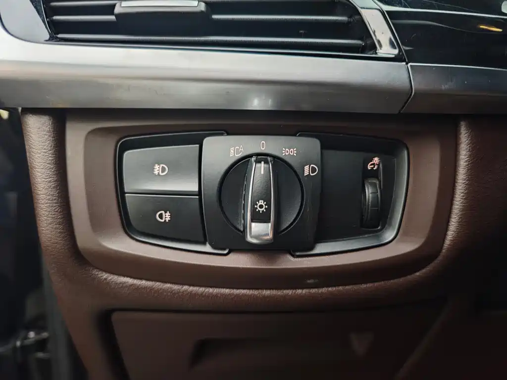 BMW X5 imported 2018 xDrive28i купить на сайте DeffCars