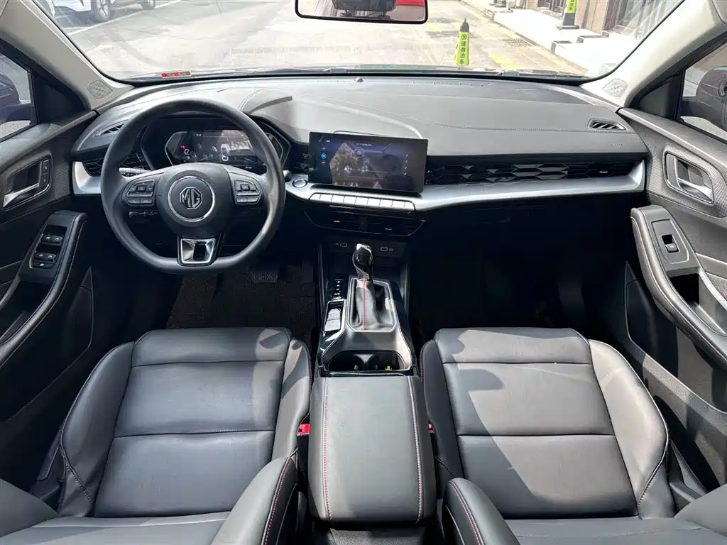 MG5 2023 180DVVT CVT Deluxe Edition купить на сайте DeffCars