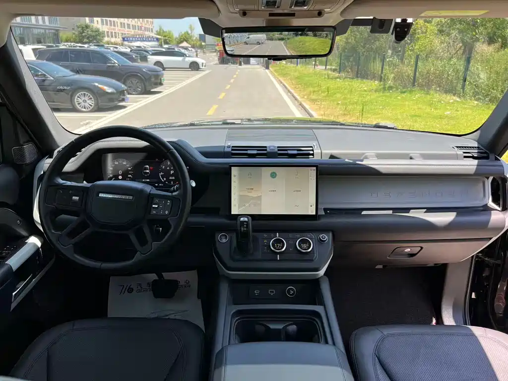 Land Rover Defender 2023 Mod 90 3.0T P400 XS купить на сайте DeffCars