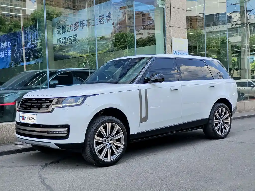 Range Rover 2024 3.0 L6 400PS Extended Edition, seven seats купить на сайте DeffCars