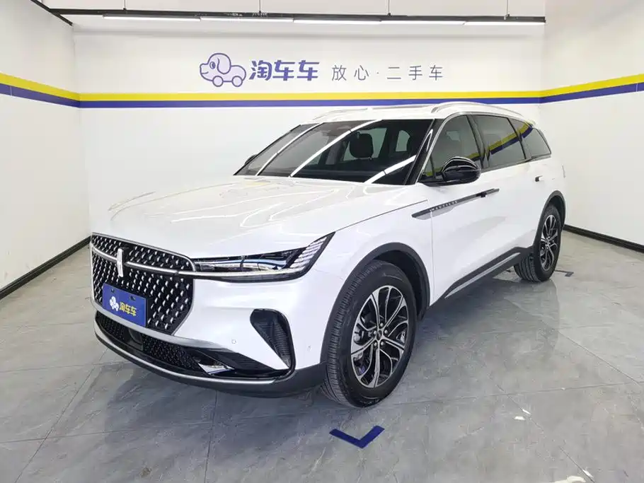 Voyager 2023 2.0T four-wheel drive premium version купить на сайте DeffCars