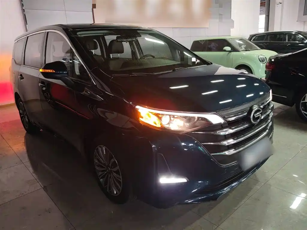 Trumpchi M6 2019 270T DCT Exclusive Edition (six seats) National VI купить на сайте DeffCars