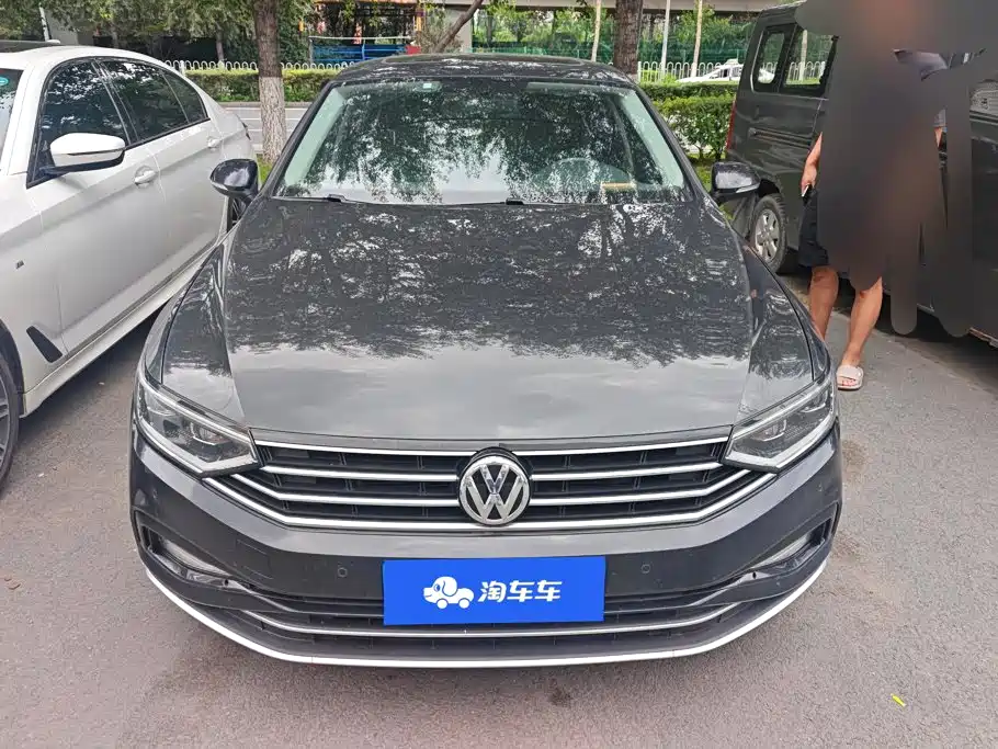 Magotan 2020 330TSI DSG leading model купить на сайте DeffCars