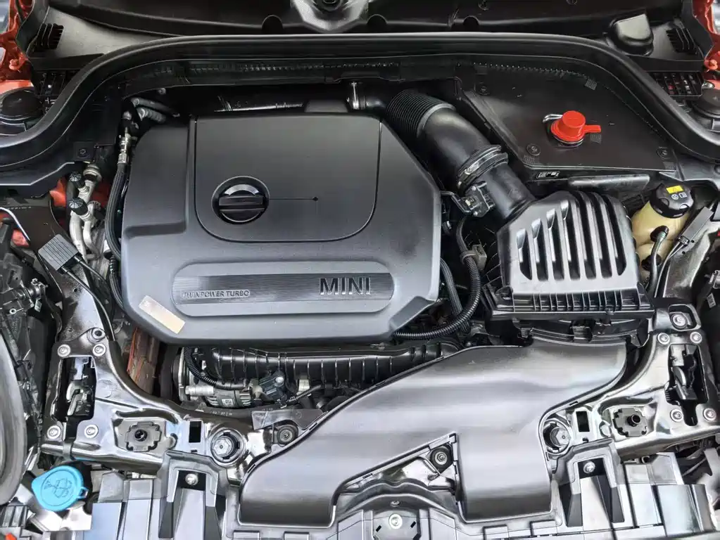 MINI 2018 1.5T COOPER Classic Five-Door Edition купить на сайте DeffCars