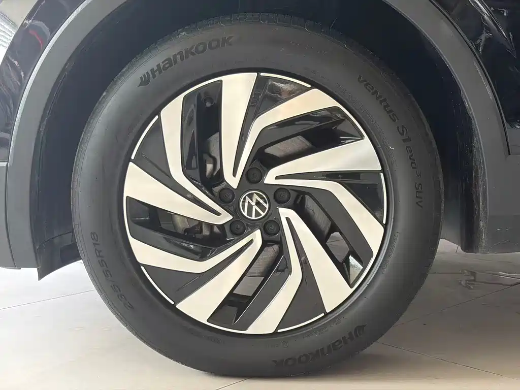 Tiguan L 2023 280TSI automatic two-wheel drive Chaochuang limited edition купить на сайте DeffCars