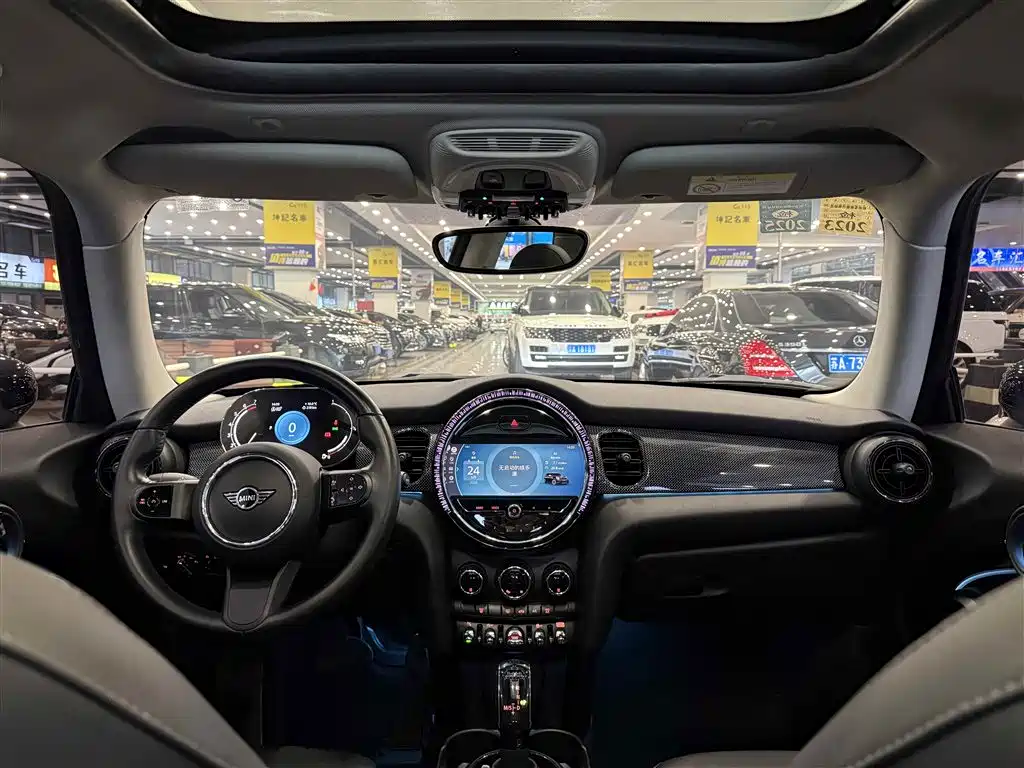 MINI 2022 1.5T COOPER Classic купить на сайте DeffCars