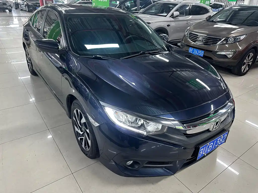 Civic 2016 220TURBO CVT Deluxe Edition купить на сайте DeffCars