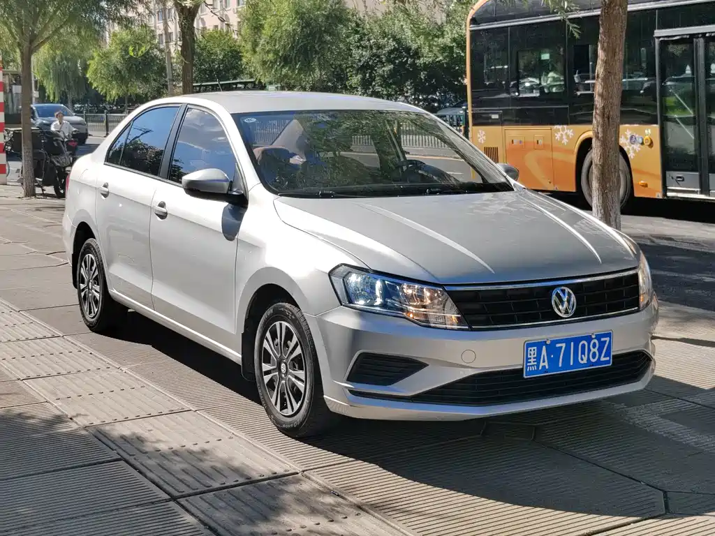 Jetta 2017 1.5L manual fashion model купить на сайте DeffCars