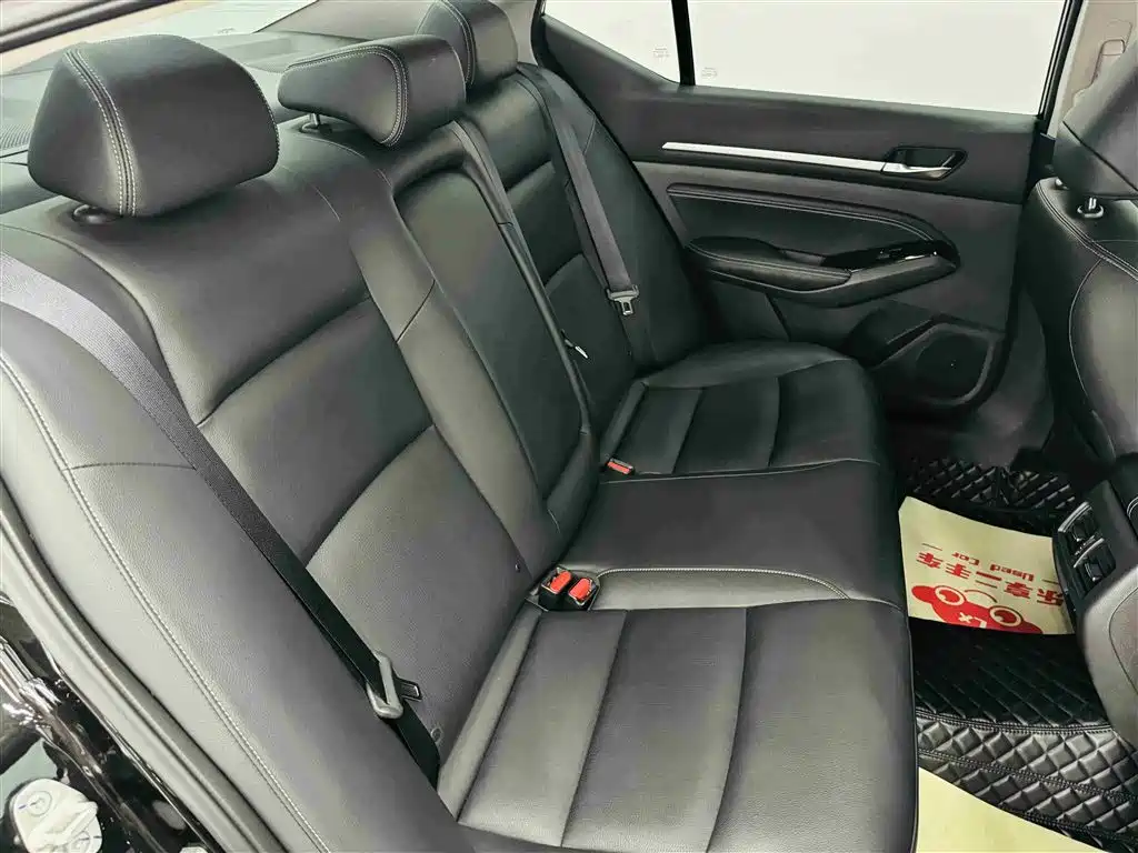 Teana 2024 2.0L XE True Heart Edition купить на сайте DeffCars