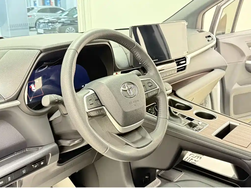 Grevia 2024 2.5L hybrid premium PLUS four-wheel drive version купить на сайте DeffCars