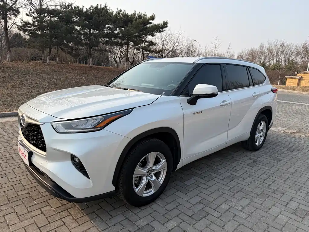 Highlander 2024 2.5L smart electric hybrid dual-engine two-wheel drive elite version 5 seats купить на сайте DeffCars