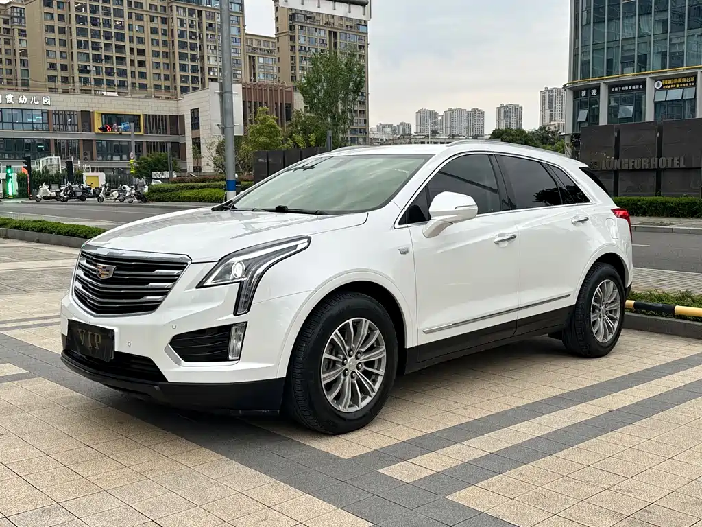 Cadillac XT5 2018 25T luxury model купить на сайте DeffCars